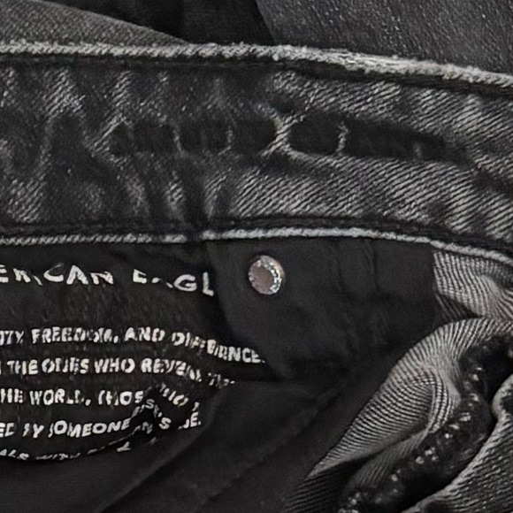 American Eagle Next Level Airflex Men's Black faded Jeans - Picture 7 of 7